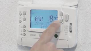 Programmation des thermostats de la série CMT900  Honeywell Home [upl. by Ire]