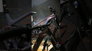 Giant Reign E 2023 bike giant mountainbike [upl. by Forta]