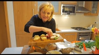 Recept na echt slovenské nátierky │ Zuzana Machová [upl. by Atirahs]