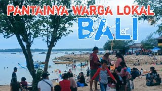 pantai paling banyak di kunjungi warga lokal culture balineseculture mertasaribeach budaya [upl. by Eenej]