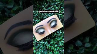 Eyes makeup tutorial for beginners 😍✨beginners makeuptutorial eyeshadow youtube shorts [upl. by Annekcm]