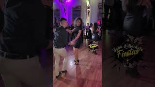 LA ALEMANA BAILANDO BACHATA EN LA VTM [upl. by Icram836]