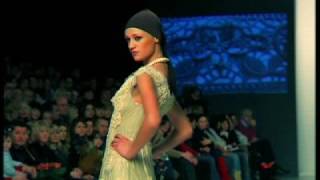 ROKSOLANA BOGUTSKA Ukrainian Fashion Week 2007 Роксолана Богутська [upl. by Nnayd729]