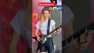 soundcheck guitar rock guitarsolo guitarist metallica model soundcheck singersongwriter [upl. by Cohen145]