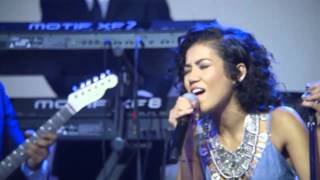 live performance Jhene Aiko quotSpotless Mindquot at uncapped  vitaminwater amp FADER TV [upl. by Sorenson]