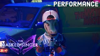 Lizard sings “ScoobyDoo Where Are You”  THE MASKED SINGER  SEASON 11 [upl. by Nosila538]