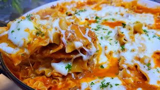 The LAZIEST Lasagna Recipe but it tastes AMAZING Easiest Lasagna EVER OnePot amp Delicious [upl. by Elbring]