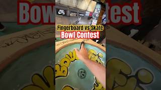 Fingerboard vs Skate en el SKATEPARK fingerboard techdeck skateboard bowl [upl. by Cherry965]