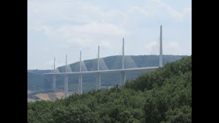 Viaduc de Millau [upl. by Clo194]