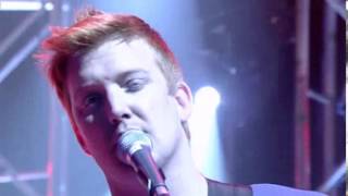 Queens Of The Stone Age No One Knows Live Jools Holland 2002 [upl. by Jorrie]