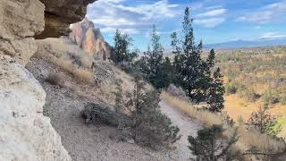 Hiking Misery Ridge Trail at Smith Rock State Park Oregon [upl. by Sandor]