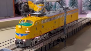 Walthers UP Heritage Union Pacific E9 951A 949A 963B full ESU V5 upgrade [upl. by Allehcim]