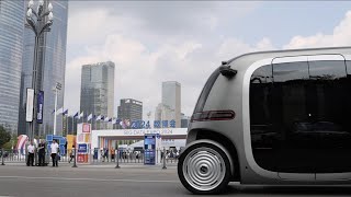 Chinamade driverless minibus attracts attention at big data expo [upl. by Saltzman854]