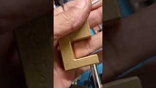 Law Lock vs Masterlock 605 [upl. by Jonie]