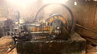 Start up oil diesel engine amazing Big power diesel engine amazing sound [upl. by Moulton]