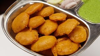 कुरकुरे आलू के पकोड़े  crispy aloo ke pakora recipe hindi cookingshooking [upl. by Joete204]