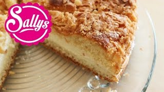 Sallys Classics Bienenstich Rezept  Bee Sting Cake  Sallys Welt [upl. by Teague370]