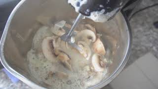 Champignon soep  Dutch Creamy Mushroom soup  Philips Soupmaker [upl. by Dijam533]