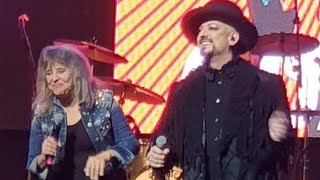 SUZI QUATRO FT BOY GEORGE  STUMBLIN IN London Palladium 15112023 [upl. by Innoc]