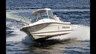 Bayliner Trophy 2052 WA 2000 [upl. by Lsil775]