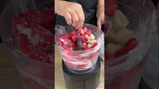 Brilliant trick with strawberries and bananas to make the best homemade sugarfree ice cream [upl. by Wandie]