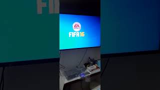 Fifa 16 PS4 Mídia Física Edição Alemã em bom estado de conservação [upl. by Kluge170]