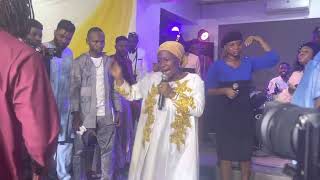 adeyinka Alaseyori bless Apekeola on stage when she sang the alujo to her new song on harmony stage [upl. by Eiryk546]