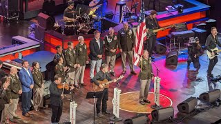 Craig Morgan reenlisted into the military live on stage at the Grand Ole Opry [upl. by Eitac]