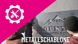 Motive mit Metallschablone lackieren [upl. by Hardunn]