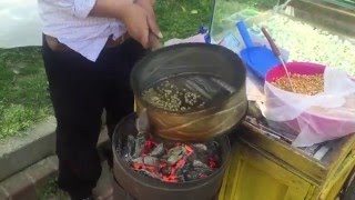 istanbul street food  turkish barbecue popcorn patlamış mısır  turkey street food [upl. by Etselec761]