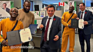 portable received celebrity award from Canadian Government fans jubilating [upl. by Tolmach]