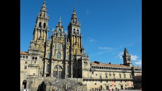 Jakobsweg live in Spanien  Die letzten 1000 Meter zur und in die Kathedrale von Santiago [upl. by Yorgos]