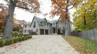 2271 Glatts Lane Mississauga [upl. by Chui954]