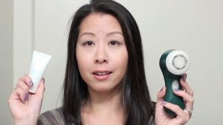 Clarisonic Mia 2 Sonic Skin Cleansing System  Review [upl. by Huston]