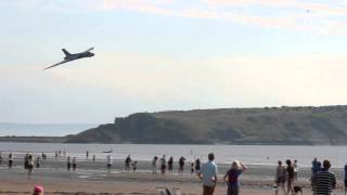 Vulcan Bomber stuns beachgoers with a low fly by [upl. by Ellainad874]