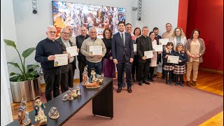 El Ayuntamiento premia a los colegios Maristas e Hispania por sus belenes de Navidad [upl. by Miarfe]