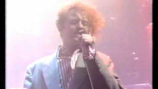 HQ  Simply Red  Holding Back The Years  Top of the Pops 1986 [upl. by Ave]