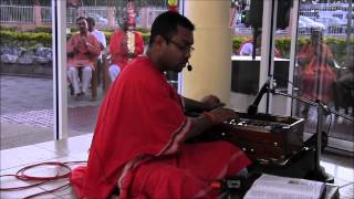 Pt Abhedanand  Hanuman Chalisa [upl. by Blaire8]