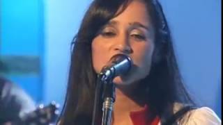 Julieta Venegas  Lento Estudio CM 2004 [upl. by Auric]