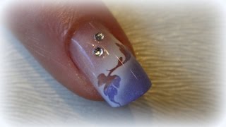 ANLEITUNG FÜR GELNÄGEL  Leichte Nailart mit Airbrush [upl. by Ahsercal]