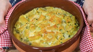 Pasta al forno con crema di zucchine – ricetta di pasta al forno facile e veloce [upl. by Selestina]