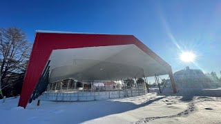 La patinoire de Stoneham très populaire [upl. by Gardas49]