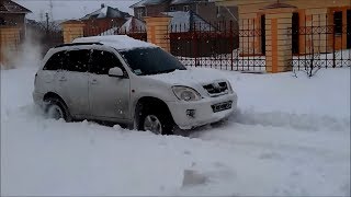 Chery Tiggo 4х4 по глубокому снегу [upl. by Terrye872]