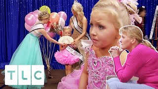 Pageant Mum Gets Angry Over Daugther’s Disappointing Pageant Prize  Toddlers amp Tiaras [upl. by Ause]