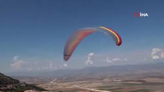 Yamaç Paraşütü Festivalinde Adrenalin Dolu Anlar Yaşandı [upl. by Anamuj]