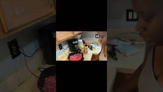 PEPPER STEAK RICE amp GRAVY food cooking steak peppersteak [upl. by Etnuahc]