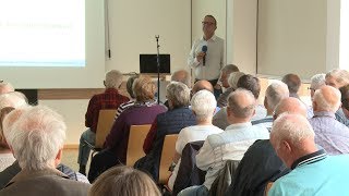 Torsten Katterwe referiert über das Prostatakarzinom im Kreiskrankenhaus Prignitz [upl. by Artep]