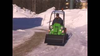 Avant Towable SandSalt Spreader [upl. by Renaud]