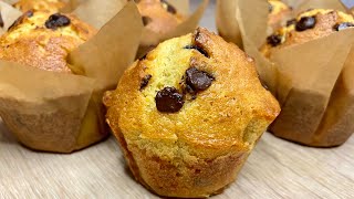 MUFFINS AUX PÉPITES DE CHOCOLAT RECETTE SIMPLE ET RAPIDE [upl. by Fruma]