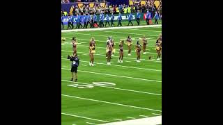 Jets kicker warm up  Vikings Cheerleaders  Jets Vikings Game [upl. by Bullis829]